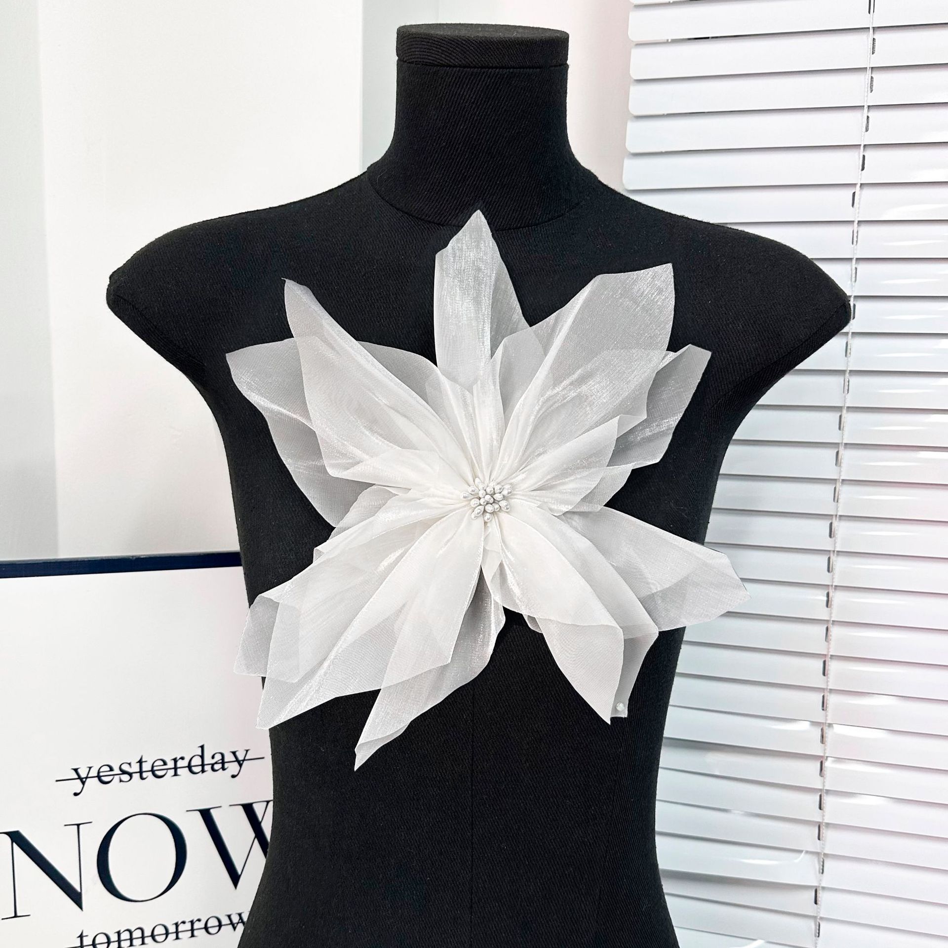 New glossy floral organza DIY  - Men Accessories Elegant 评论和价格